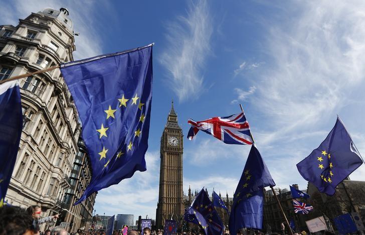 United Kingdom treasury chief: economy should be main focus in Brexit