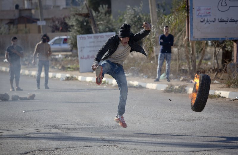 Palestinian fatally shot after throwing stones at Israeli teens