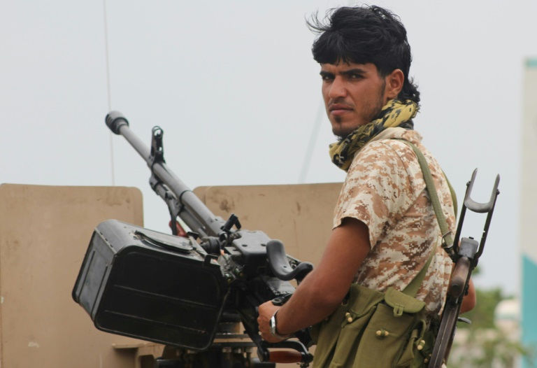 36 dead as tank battle rocks Yemen’s ‘coup-hit’ Aden
