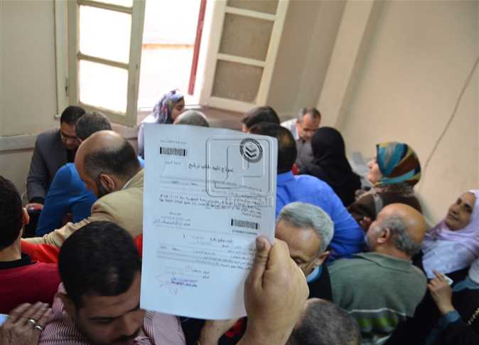 Moderate turnout for presidential candidacy authorizations, presidential hopefuls complain of harassment