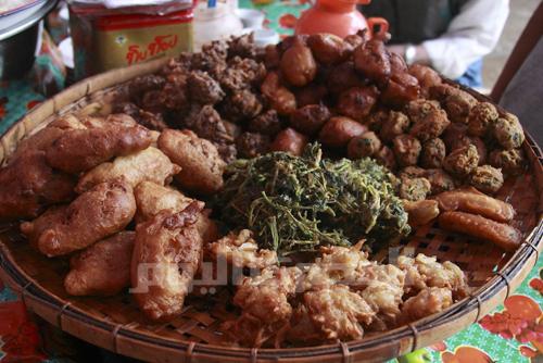 Pakodas, an Indian delicacy common in Burma